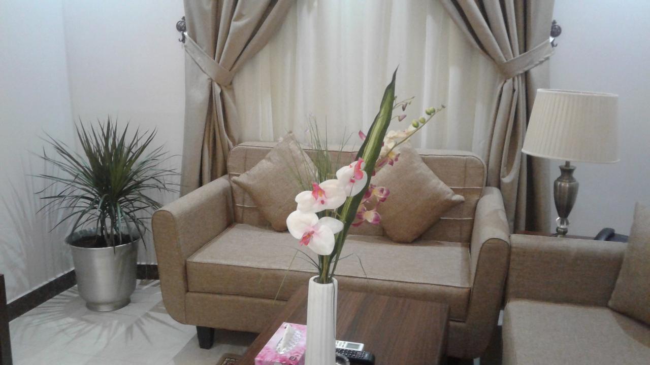 Makarem Al Olaya Suites Al Khobar Exterior foto